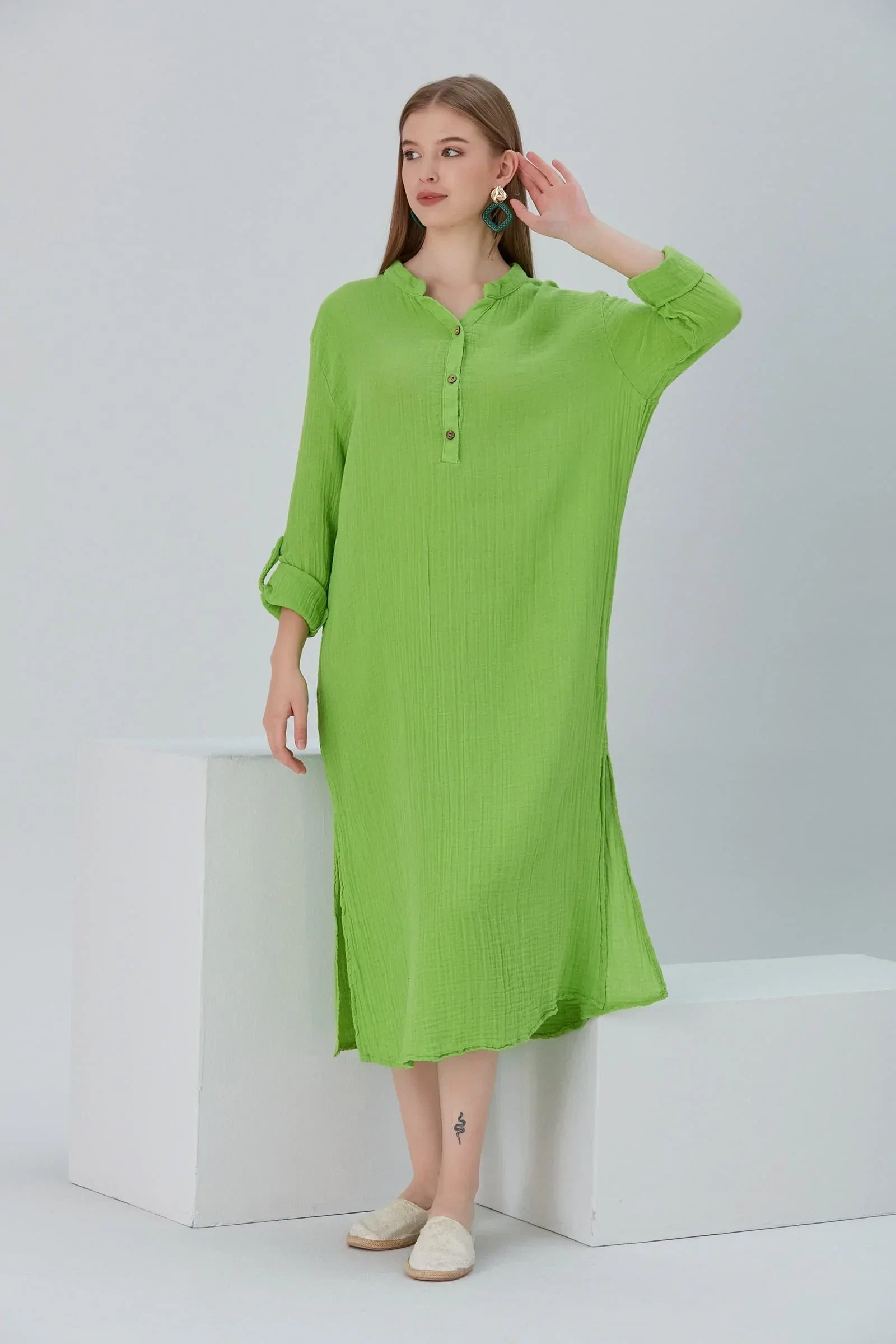 Essentials Buttoned Comfort Fit Maxi Dress - Green | Begonville Essentials Buttoned Comfort Fit Maxi Dress - Green | Begonville