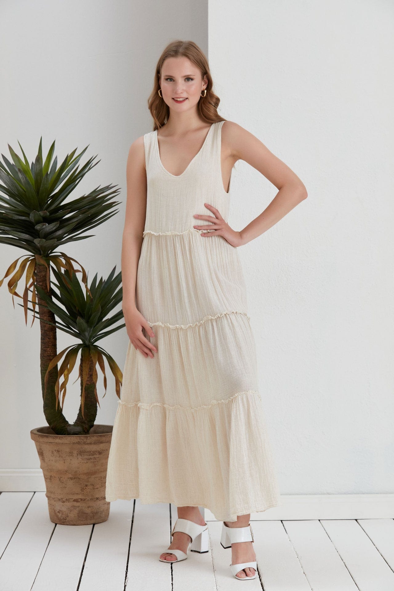 Jolie Tiered Muslin Maxi Dress - Ecru