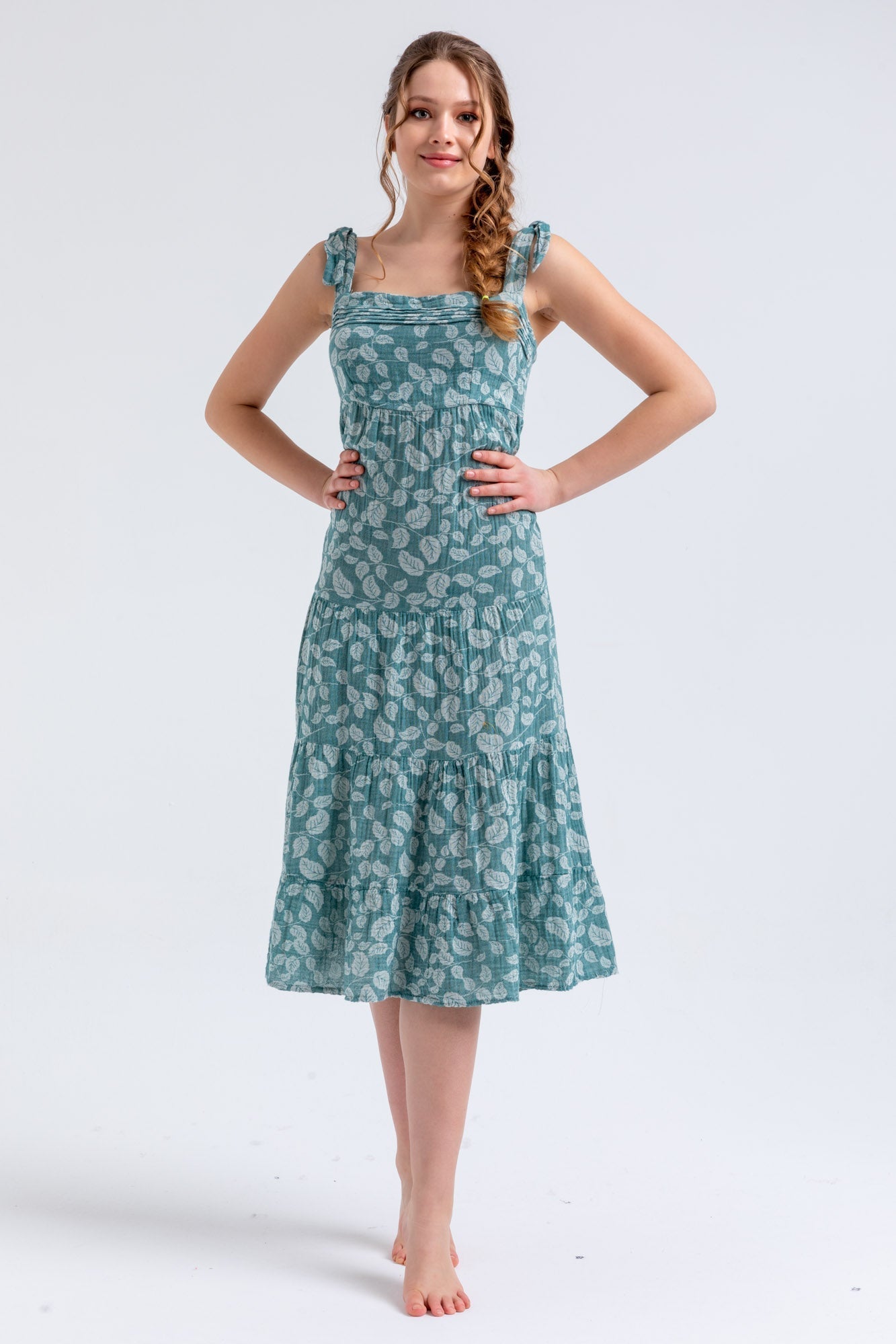 Vienna Tie Strap Midi Dress - Green | Begonville Vienna Tie Strap Midi Dress - Green | Begonville