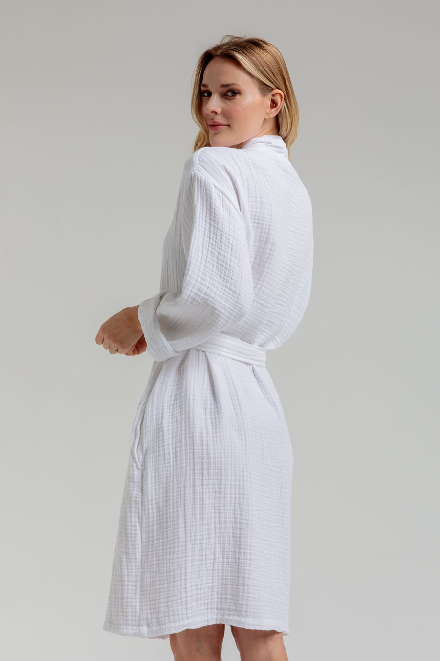 Merida Gauze Cotton Robe - White
