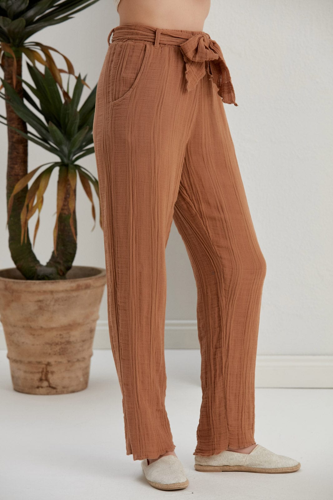 Begonville Fia Belted Gauze Cotton Loose Pants - Cinnamon