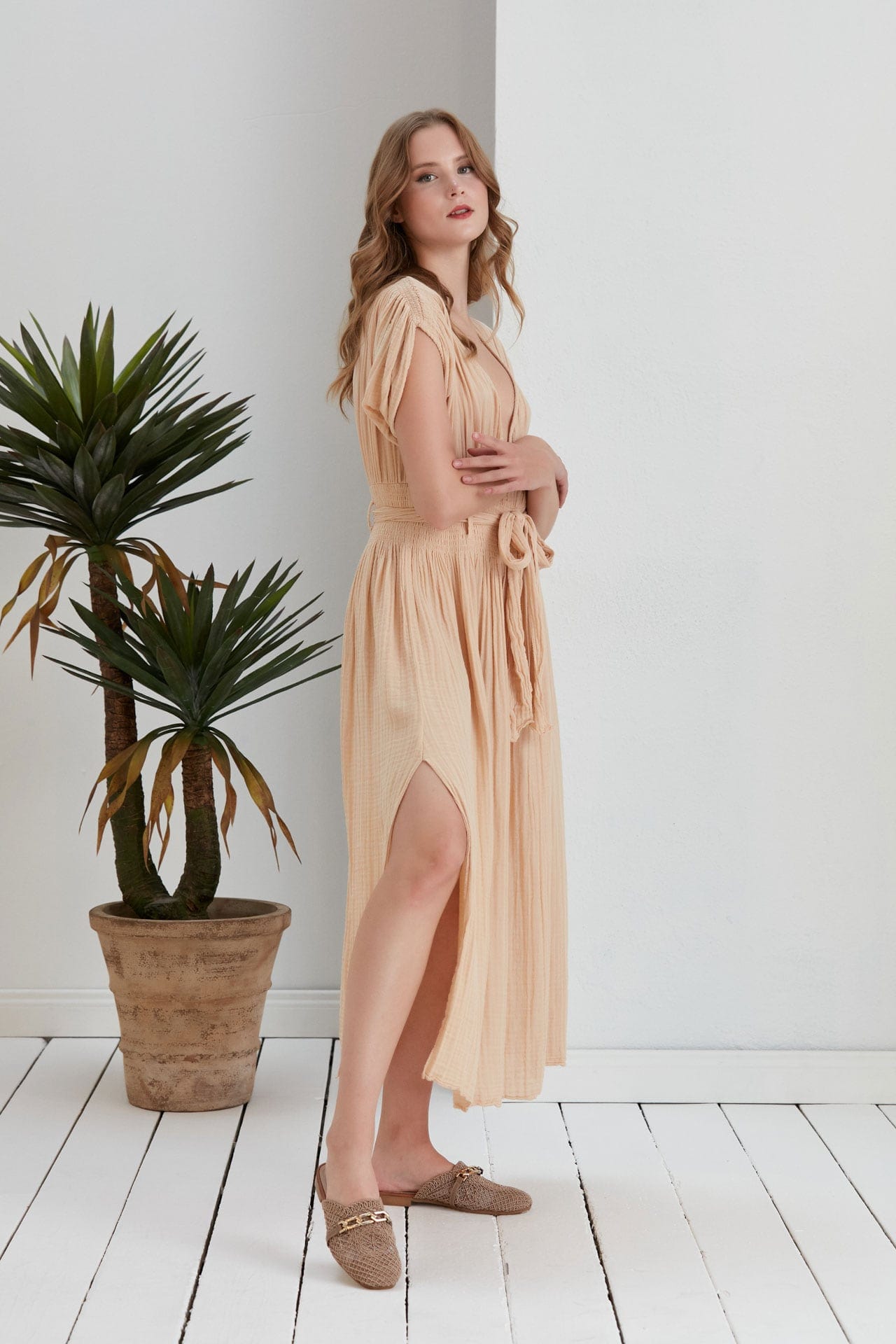 midi dress oversize JAYLEY White Anglias Style Tunic Midi Dress with Oversized Collar